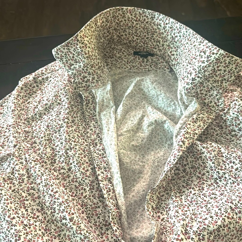 Floral, long sleeve shirt